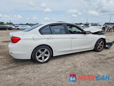 Trzecie zdjęcie samochodu z tyłu: 2014 BMW 328 I VIN:WBA3A5C52EF605105 - miniatura