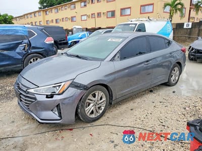 2020 HYUNDAI ELANTRA SEL 5NPD84LFXLH512440 - główne zdjęcie licytacji z USA - miniatura