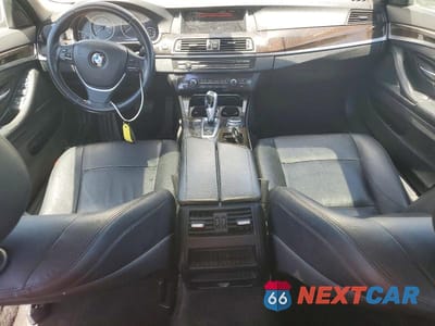 Zdjęcie 8 z 12 samochodu: 2015 BMW 528 I VIN:WBA5A5C58FD514779 - miniatura