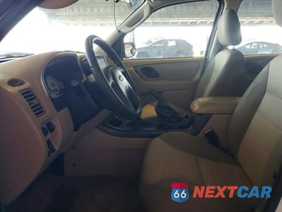 Zdjęcie 7 z 12 samochodu: 2006 FORD ESCAPE XLS VIN:1FMYU02Z26KA87007 - miniatura