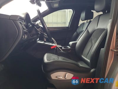 Zdjęcie 7 z 14 samochodu: 2019 PORSCHE MACAN VIN:WP1AA2A5XKLB01683 - miniatura