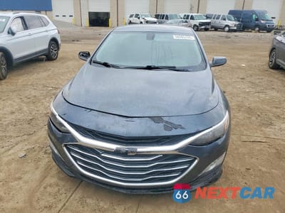 Piąte zdjęcie samochodu w środku: 2019 CHEVROLET MALIBU LT VIN:1G1ZD5ST0KF166463 - miniatura