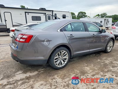 Trzecie zdjęcie samochodu z tyłu: 2013 FORD TAURUS LIMITED VIN:1FAHP2F80DG231961 - miniatura