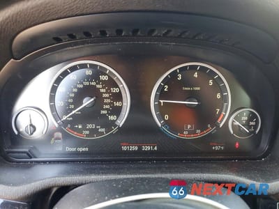 Zdjęcie 9 z 12 samochodu: 2017 BMW X3 SDRIVE28I VIN:5UXWZ7C57H0U46088 - miniatura