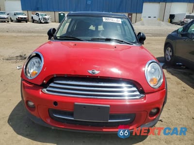 Piąte zdjęcie samochodu w środku: 2014 MINI COOPER CLUBMAN VIN:WMWZF3C52ET492970 - miniatura