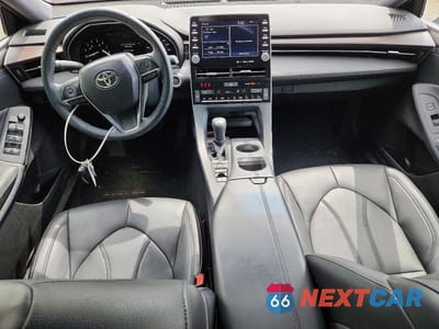 Zdjęcie 8 z 12 samochodu: 2019 TOYOTA AVALON XLE VIN:4T1BZ1FB6KU004705 - miniatura