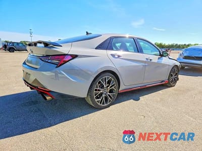 Trzecie zdjęcie samochodu z tyłu: 2022 HYUNDAI ELANTRA N BASE VIN:KMHLW4AK8NU005302 - miniatura
