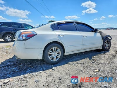 Trzecie zdjęcie samochodu z tyłu: 2010 NISSAN ALTIMA 2.5 VIN:1N4AL2AP8AC191613 - miniatura