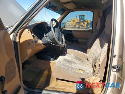 Zdjęcie 7 z 12 samochodu: 1995 FORD RANGER VIN:1FTCR10A9SPA33428 - miniatura
