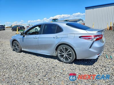 Drugie zdjęcie samochodu z przodu: 2018 TOYOTA CAMRY SE VIN:4T1B11HK2JU085138 - miniatura