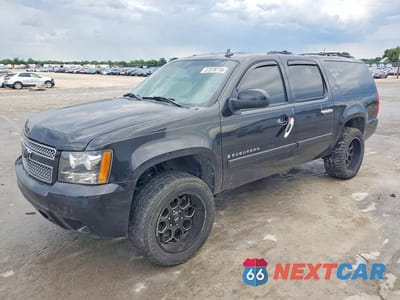 2007 CHEVROLET SUBURBAN K1500 1GNFK16307J348405 - główne zdjęcie licytacji z USA - miniatura