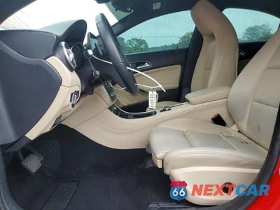 Zdjęcie 7 z 12 samochodu: 2018 MERCEDES-BENZ CLA 250 VIN:WDDSJ4EB9JN670907 - miniatura
