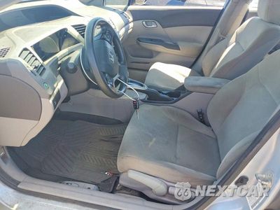 Zdjęcie 7 z 12 samochodu: 2012 HONDA CIVIC VIN:2HGFB2F53CH564018 - miniatura