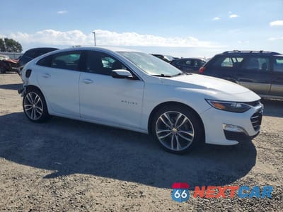 Czwarte zdjęcie samochodu z boku: 2023 CHEVROLET MALIBU LT VIN:1G1ZD5ST4PF171818 - miniatura