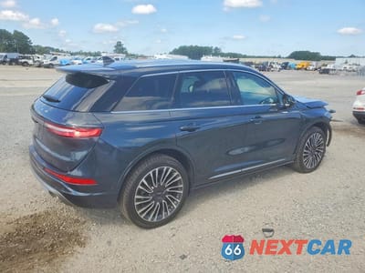 Trzecie zdjęcie samochodu z tyłu: 2021 LINCOLN CORSAIR RESERVE VIN:5LMCJ2DH0MUL00313 - miniatura