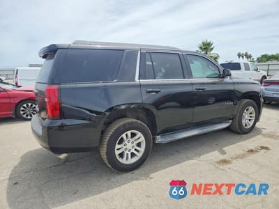 Trzecie zdjęcie samochodu z tyłu: 2017 CHEVROLET TAHOE C1500 LS VIN:1GNSCAKC3HR164936 - miniatura