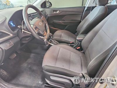 Zdjęcie 7 z 13 samochodu: 2018 HYUNDAI ACCENT LIMITED VIN:3KPC34A34JE030700 - miniatura