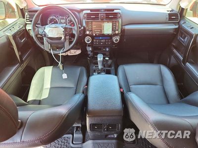 Zdjęcie 8 z 14 samochodu: 2023 TOYOTA 4RUNNER TRD PRO VIN:JTELU5JR8P6156172 - miniatura