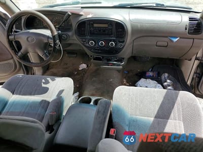 Zdjęcie 8 z 12 samochodu: 2001 TOYOTA TUNDRA SR5 VIN:5TBBT44151S193960 - miniatura
