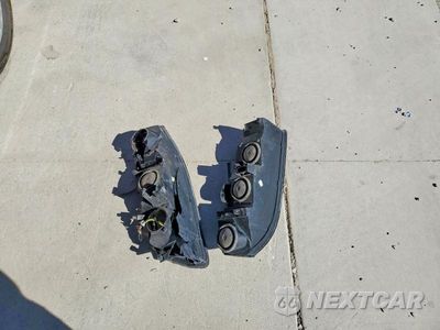 Zdjęcie 12 z 13 samochodu: 2005 CHEVROLET IMPALA VIN:2G1WF52E559319835 - miniatura