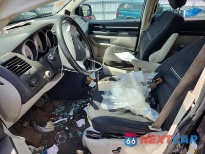 Zdjęcie 7 z 13 samochodu: 2008 DODGE GRAND CARAVAN SXT VIN:1D8HN54P38B129442 - miniatura