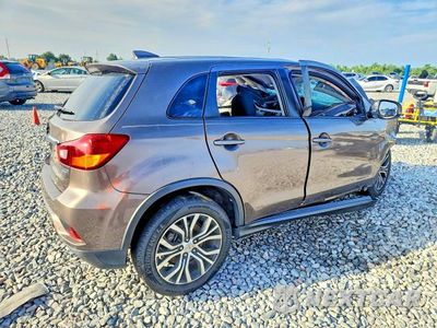 Trzecie zdjęcie samochodu z tyłu: 2018 MITSUBISHI OUTLANDER SPORT ES VIN:JA4AP3AUXJZ008892 - miniatura