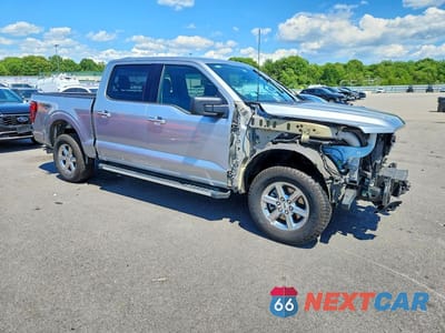 Czwarte zdjęcie samochodu z boku: 2025 FORD F150 XLT VIN:1FTFW3L88SKE69579 - miniatura