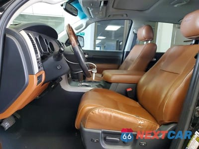 Zdjęcie 7 z 13 samochodu: 2011 TOYOTA TUNDRA CREWMAX LIMITED VIN:5TFHY5F1XBX167436 - miniatura