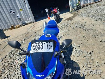 Piąte zdjęcie samochodu w środku: 2005 SUZUKI GSX-R600 K VIN:JS1GN7CA252112785 - miniatura