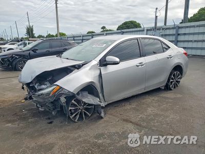 2018 TOYOTA COROLLA SE 5YFBURHE8JP776711 - główne zdjęcie licytacji z USA - miniatura