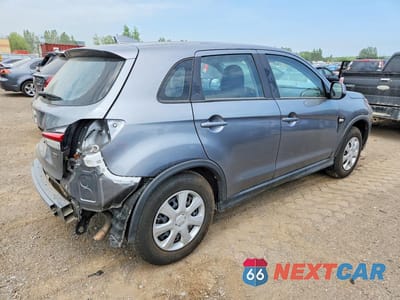 Trzecie zdjęcie samochodu z tyłu: 2025 MITSUBISHI RVR ES VIN:JA4AJUAU1SU601059 - miniatura