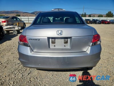 Zdjęcie 6 z 12 samochodu: 2009 HONDA ACCORD EXL VIN:1HGCP26849A108583 - miniatura
