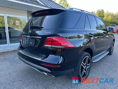 Czwarte zdjęcie samochodu z boku: 2016 MERCEDES-BENZ GLE 350 4MATIC VIN:4JGDA5HB6GA711834 - miniatura
