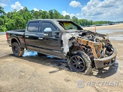 Czwarte zdjęcie samochodu z boku: 2017 FORD F250 SUPER DUTY VIN:1FT7W2BT2HED24940 - miniatura