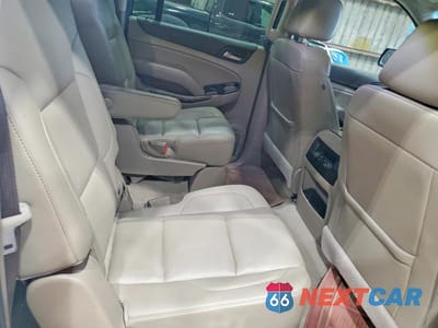 Zdjęcie 10 z 12 samochodu: 2019 GMC YUKON XL C1500 SLT VIN:1GKS1GKC2KR159420 - miniatura
