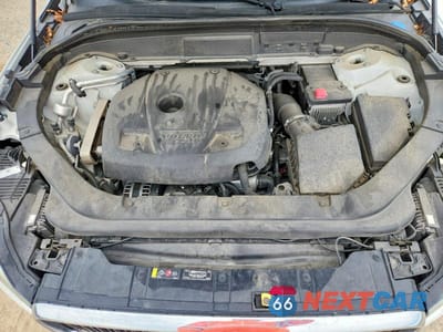 Zdjęcie 12 z 13 samochodu: 2020 VOLVO XC60 T5 MOMENTUM VIN:YV4102RK6L1561819 - miniatura