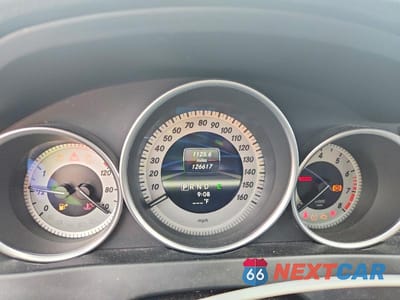 Zdjęcie 9 z 12 samochodu: 2013 MERCEDES-BENZ C 250 VIN:WDDGJ4HB2DG005387 - miniatura