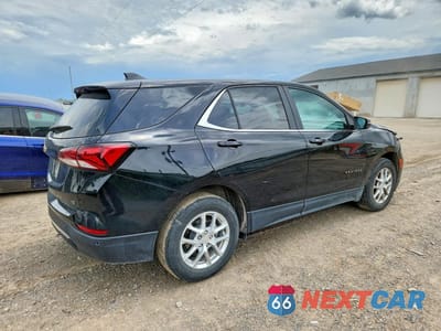 Trzecie zdjęcie samochodu z tyłu: 2024 CHEVROLET EQUINOX LT VIN:3GNAXKEG0RL106599 - miniatura