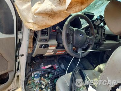 Zdjęcie 8 z 12 samochodu: 2022 FORD F550 SUPER DUTY VIN:1FDUF5HT4NDA17486 - miniatura