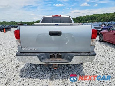 Zdjęcie 6 z 12 samochodu: 2011 TOYOTA TUNDRA DOUBLE CAB SR5 VIN:5TFRY5F12BX101578 - miniatura