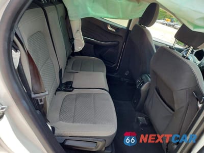 Zdjęcie 11 z 13 samochodu: 2021 FORD ESCAPE SE VIN:1FMCU0G6XMUA11951 - miniatura
