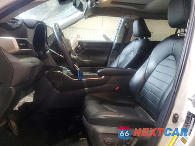 Zdjęcie 7 z 13 samochodu: 2022 TOYOTA HIGHLANDER HYBRID XLE VIN:5TDGBRCH2NS543577 - miniatura