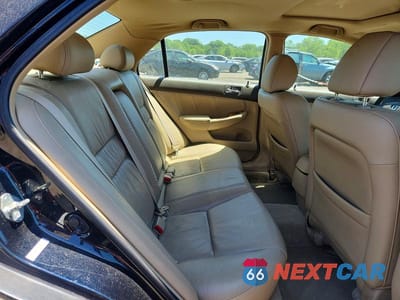 Zdjęcie 10 z 12 samochodu: 2005 HONDA ACCORD EX VIN:1HGCM66545A060910 - miniatura