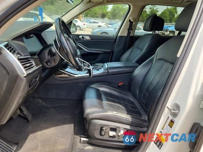 Zdjęcie 7 z 13 samochodu: 2019 BMW X7 XDRIVE50I VIN:5UXCX4C55KLS38272 - miniatura
