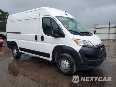 Czwarte zdjęcie samochodu z boku: 2023 RAM PROMASTER 1500 DELIVERY VAN VIN:3C6LRVBG2PE500423 - miniatura