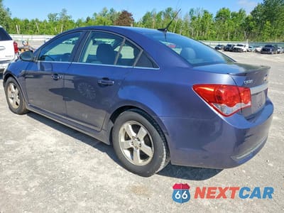Drugie zdjęcie samochodu z przodu: 2013 CHEVROLET CRUZE LT VIN:1G1PC5SB6D7147642 - miniatura