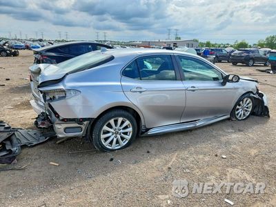 Trzecie zdjęcie samochodu z tyłu: 2019 TOYOTA CAMRY LE VIN:4T1B11HK7KU171675 - miniatura