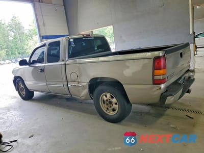 Drugie zdjęcie samochodu z przodu: 2002 GMC NEW SIERRA C1500 VIN:2GTEC19T121230458 - miniatura
