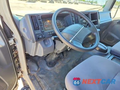 Zdjęcie 8 z 13 samochodu: 2017 ISUZU NPR HD VIN:54DC4W1C0HS800905 - miniatura