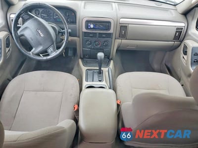 Zdjęcie 8 z 13 samochodu: 2002 JEEP GRAND CHEROKEE LAREDO VIN:1J4GX48S12C313948 - miniatura